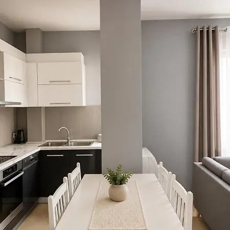 Apartamento Skyline Tirana
